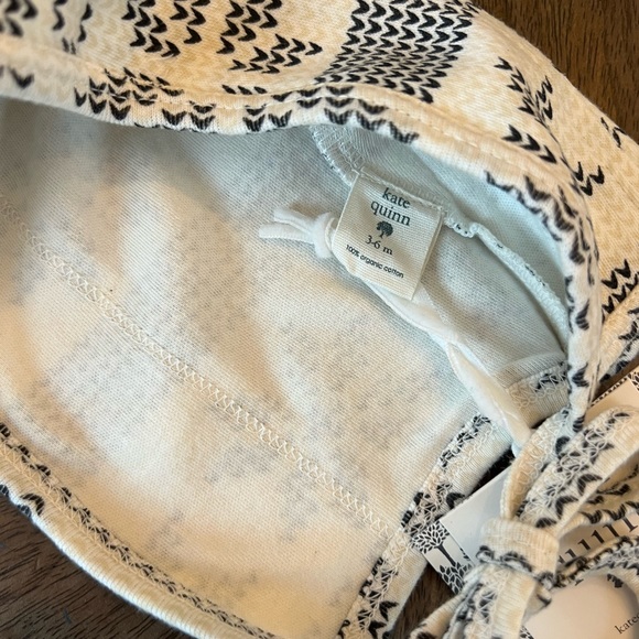 Kate Quinn Nordic Snowflake jogger/bonnet set NWT - Picture 5 of 6